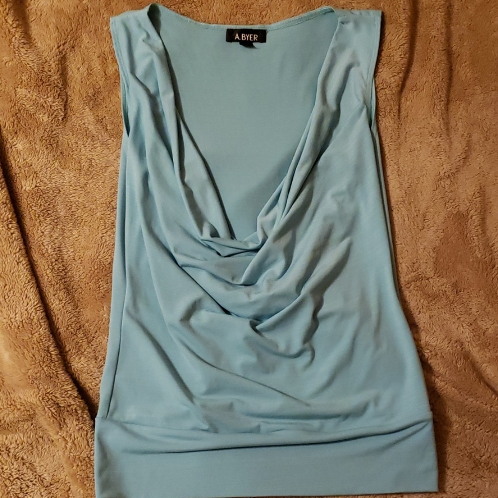Scoop neckline shirt